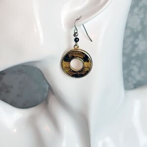 Vintage 1990s Kenneth Cole KC Earth-Tone Enamel Disk-Shaped Dangle Drop Earrings